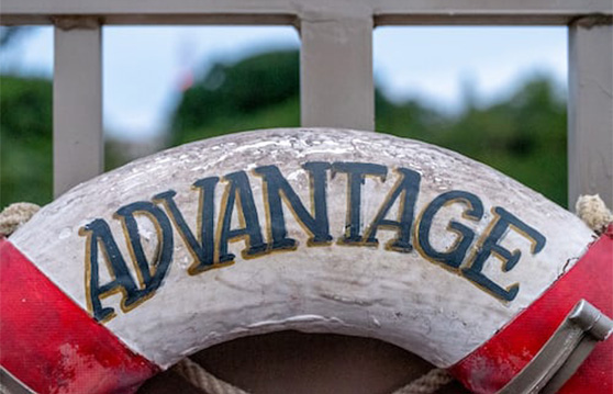 固体リチウム電池の利点は何ですか?